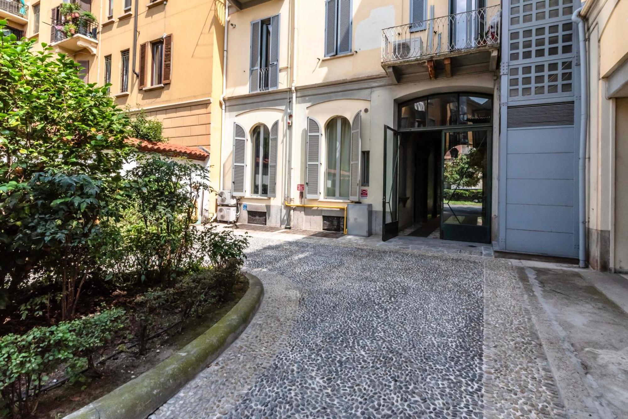 Dream Suites Milano Centro Porta Romana Milão Exterior foto