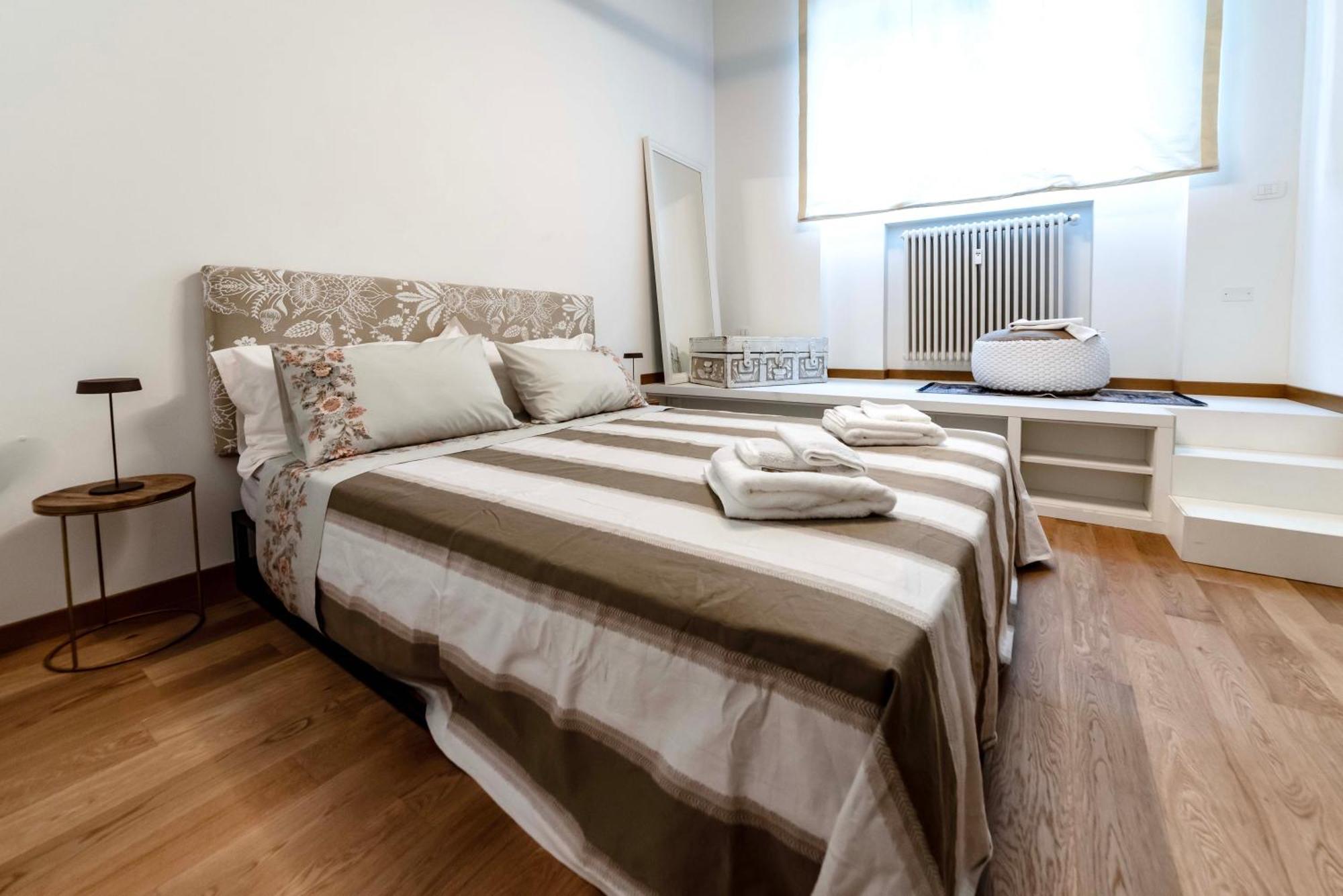 Dream Suites Milano Centro Porta Romana Milão Exterior foto